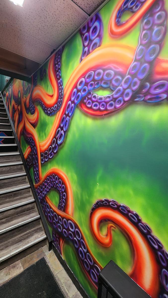 Gallery slideshow image